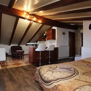 https://studio-isabel.in-istria.net