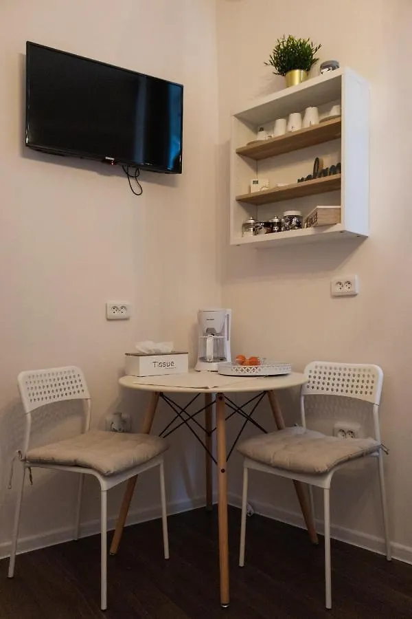 Maison 33 Bucharest