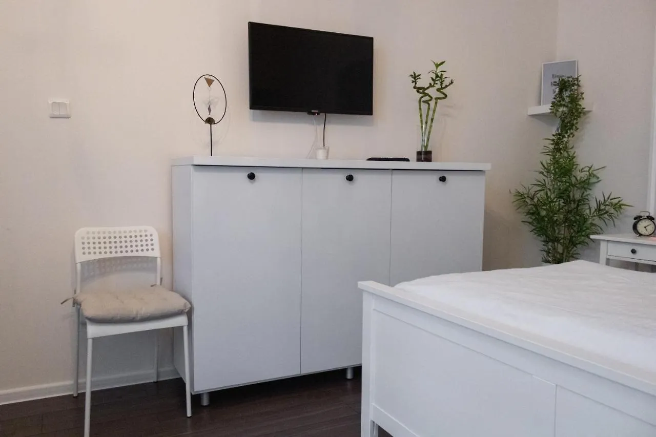 Maison 33 Bucharest Apartment